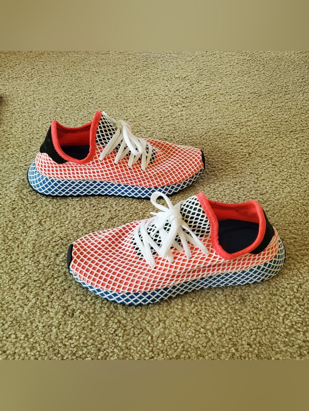NWOT Adidas Originals Deerupt Runner